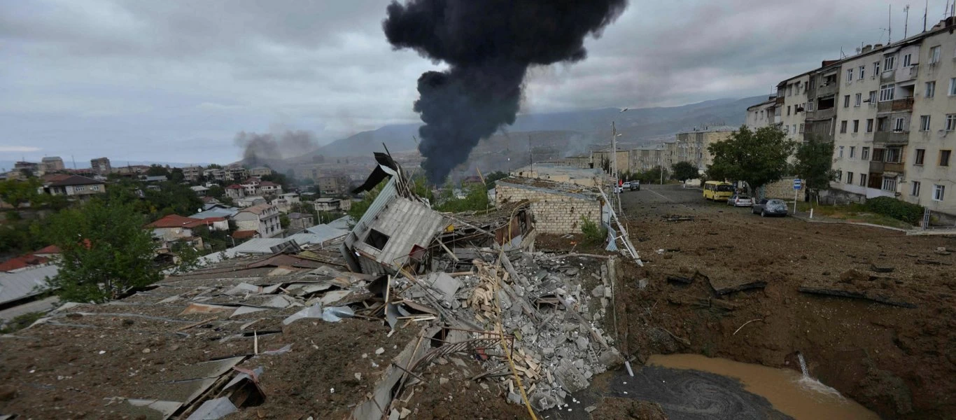 Πυραυλική επίθεση των Αρμενίων στην αζερική πόλη Ganja: Ακούστηκαν ισχυρές εκρήξεις